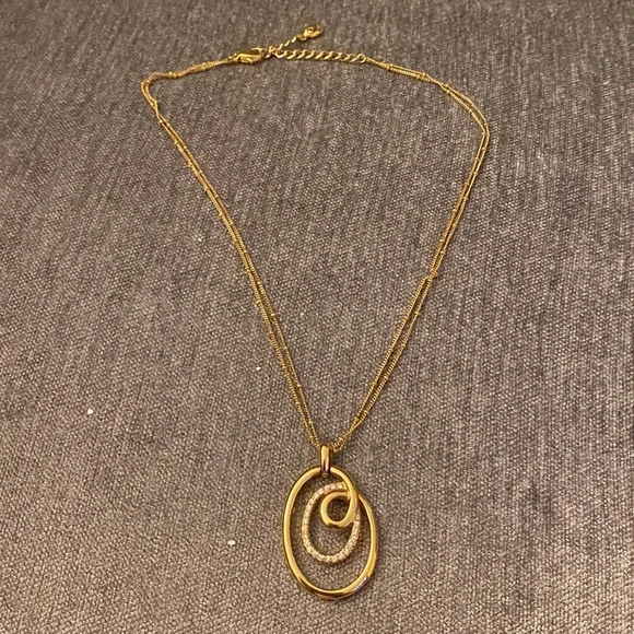 Gold Pendant Necklace - Picture 2 of 5